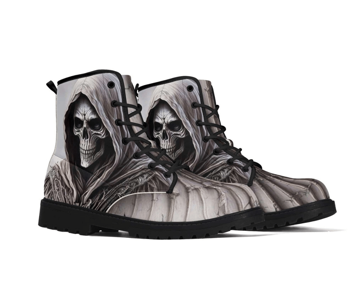 Steadfast 7 Shadow Reaper Classic Boots Angle View - Dark Detail
