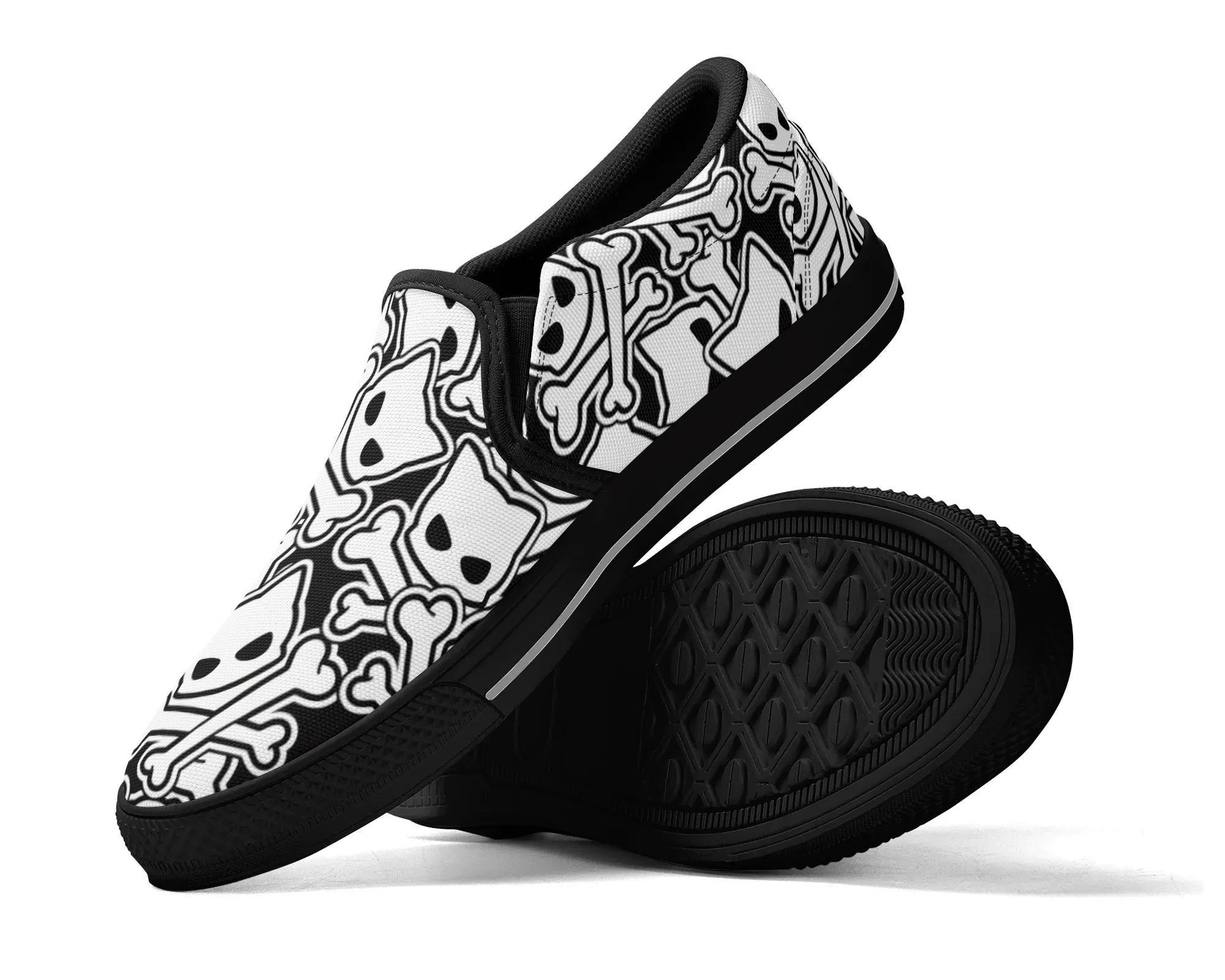 Kitty Skulls Slip Ons